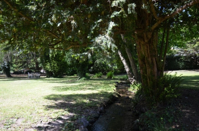 La Petite Rivière qui traverse le Parc